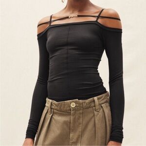 Jacquemus Black Le Papier 'Le T-Shirt Sierra' Long Sleeve T-Shirt Taeyeon top XS